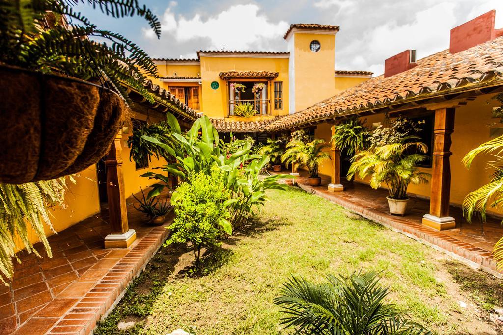 La Casa Amarilla Bed and Breakfast Mompos Buitenkant foto