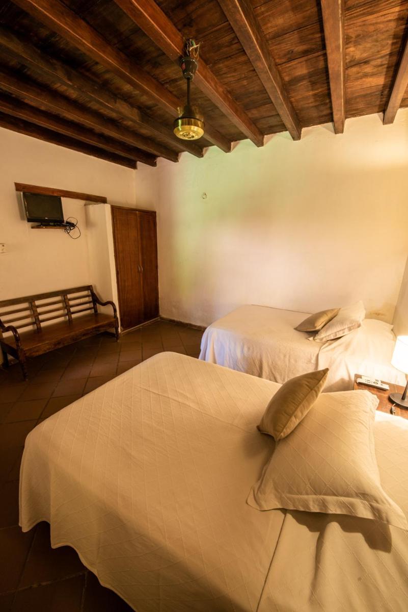 La Casa Amarilla Bed and Breakfast Mompos Buitenkant foto
