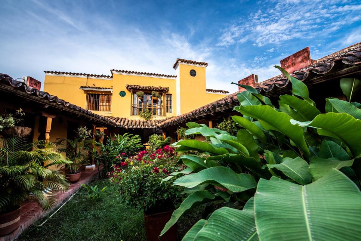La Casa Amarilla Bed and Breakfast Mompos Buitenkant foto